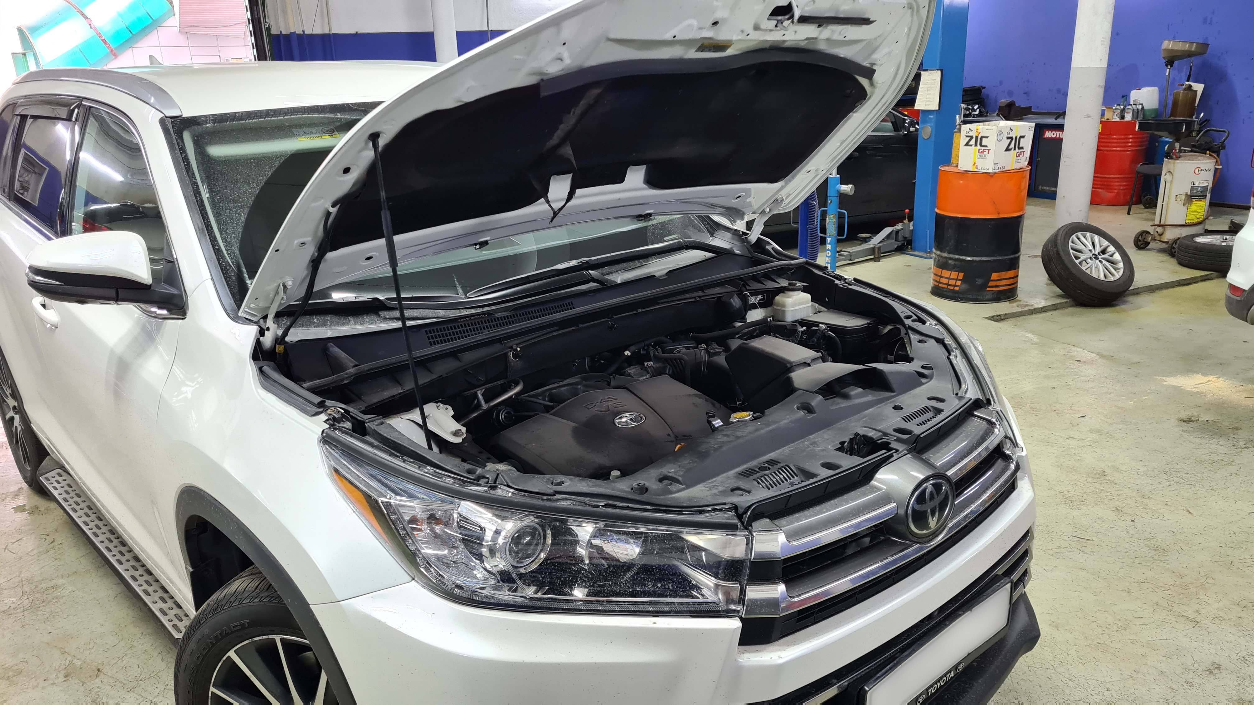 Проверка светового оборудования Toyota Highlander
